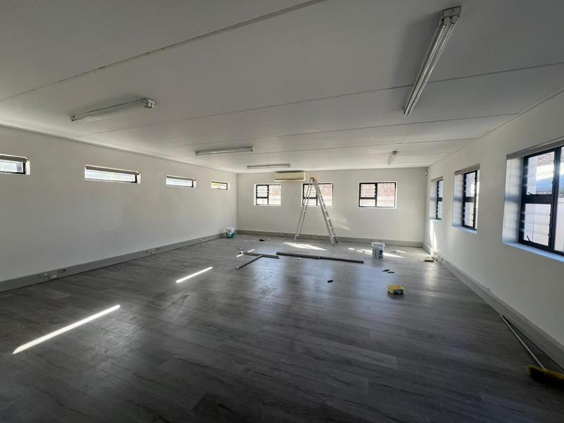 To Let commercial Property for Rent in Walmer Eastern Cape